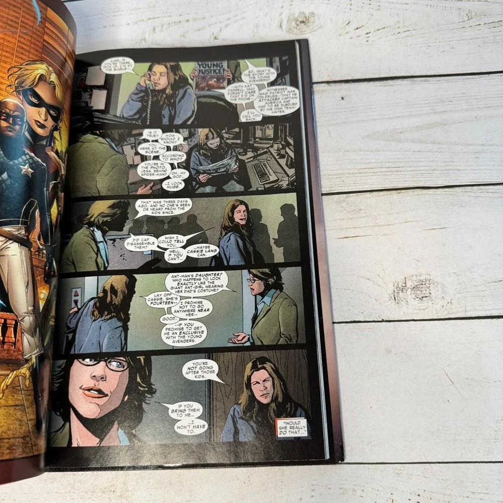 Young Avengers Family Matters‎ Allan Heinberg Hardcover Comic & Graphic Novel